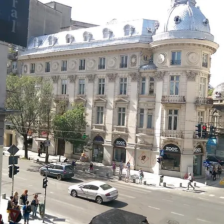 Апартаменти C Old Center Бухарест